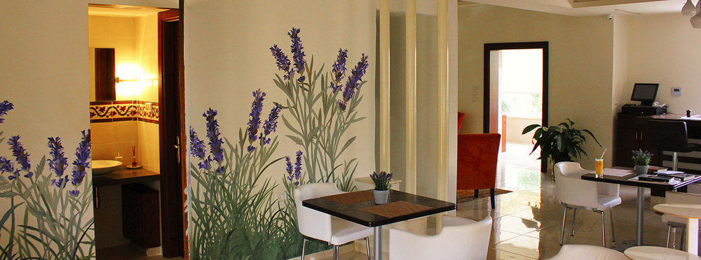 Lavender Boutique Hotel ラマッラ エクステリア 写真