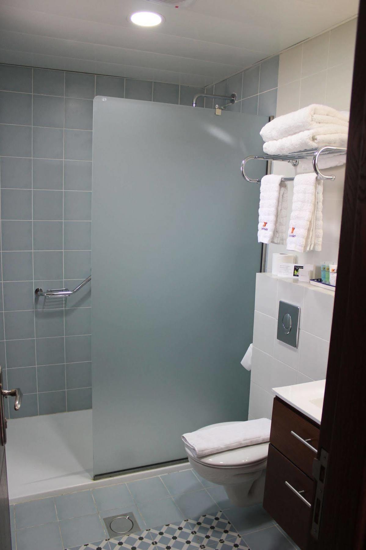 Lavender Boutique Hotel ラマッラ エクステリア 写真