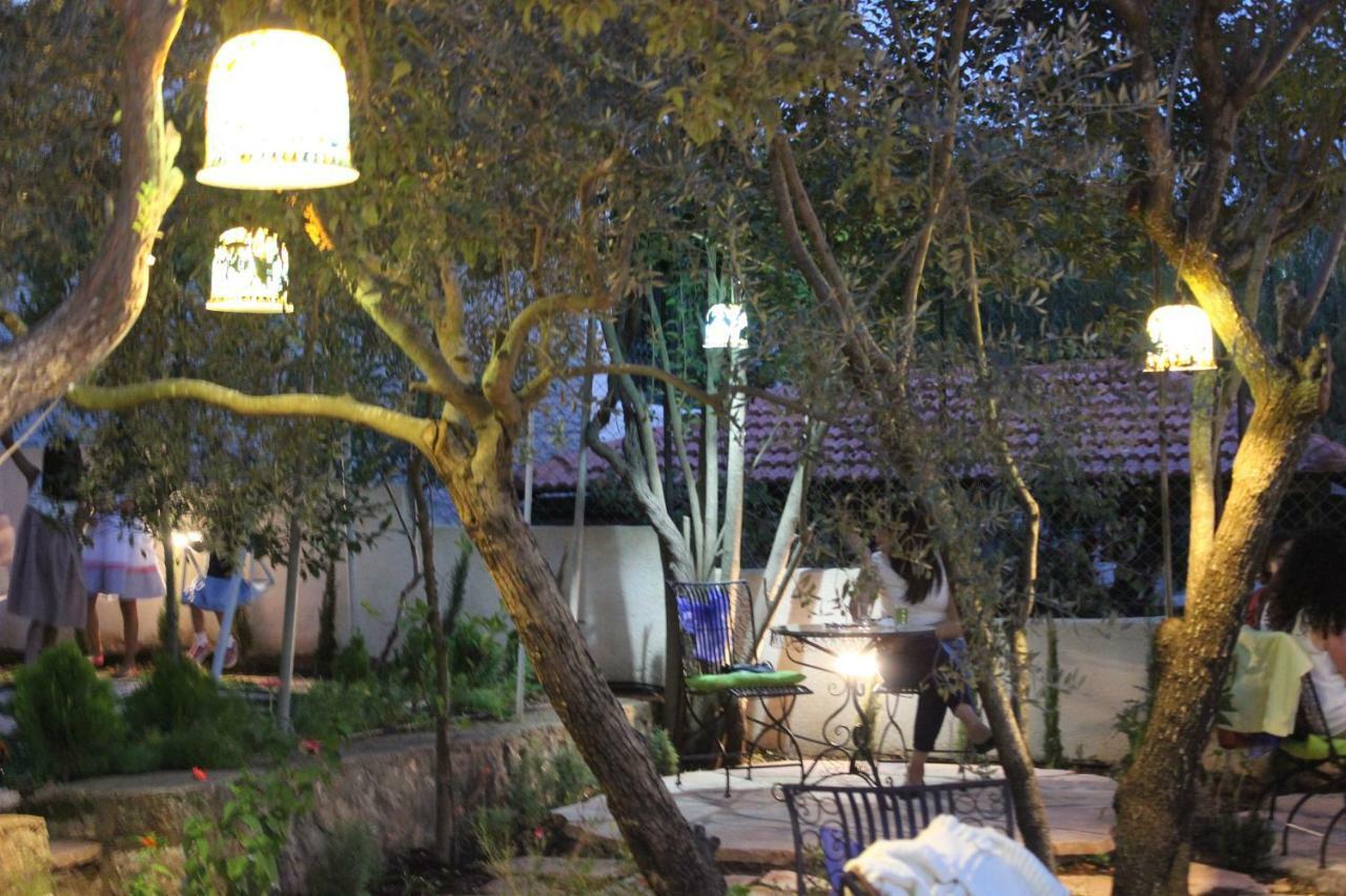 Lavender Boutique Hotel ラマッラ エクステリア 写真